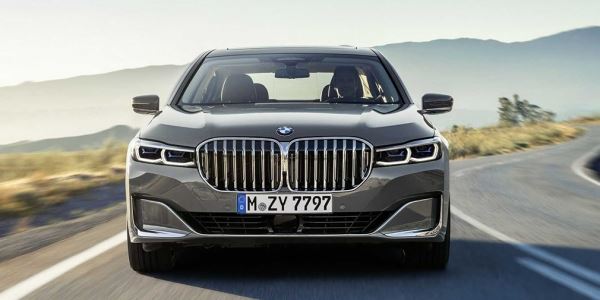 Автокомпания BMW запустила в России сервис подписки на автомобили BMW Signature