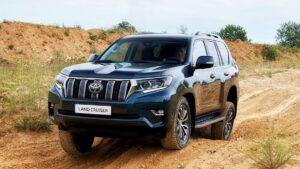 Компания Toyota отзывает в РФ 16 внедорожников Toyota Land Cruiser Prado