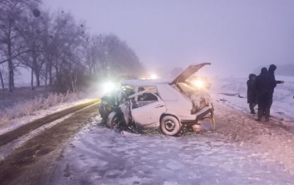 На Сумщине в аварии с двумя легковыми авто погиб человек