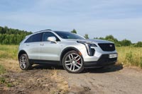 Тест-драйв Cadillac XT4