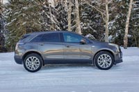 Тест-драйв Cadillac XT5