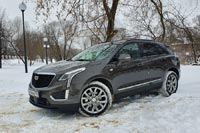 Тест-драйв Cadillac XT5