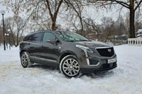 Тест-драйв Cadillac XT5