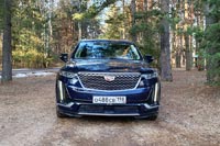 Тест-драйв Cadillac XT6