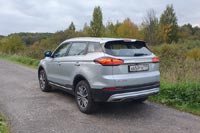 Тест-драйв Geely Atlas Pro