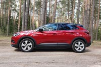 Тест-драйв Opel Grandland X