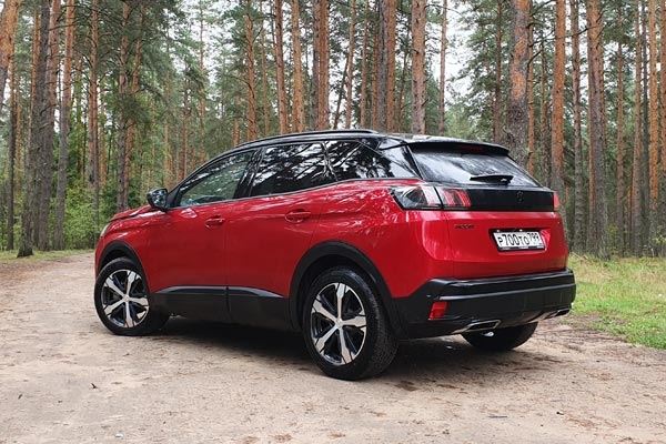 Тест-драйв Peugeot 3008