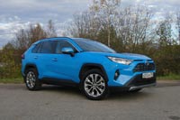 Тест-драйв Toyota RAV4