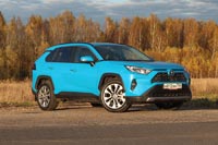 Тест-драйв Toyota RAV4