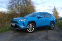 Тест-драйв Toyota RAV4