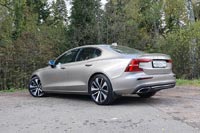 Тест-драйв Volvo S60