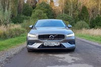 Тест-драйв Volvo S60