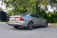 Тест-драйв Volvo S60