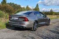 Тест-драйв Volvo S60