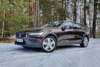 Тест-драйв Volvo V60 Cross Country