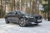 Тест-драйв Volvo V90 Cross Country