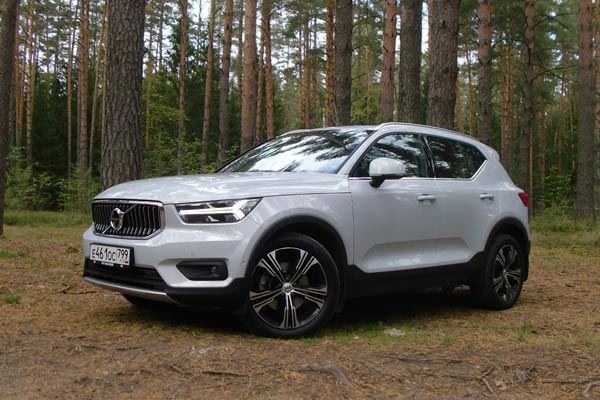 Тест-драйв Volvo XC40