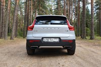 Тест-драйв Volvo XC40