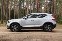 Тест-драйв Volvo XC40