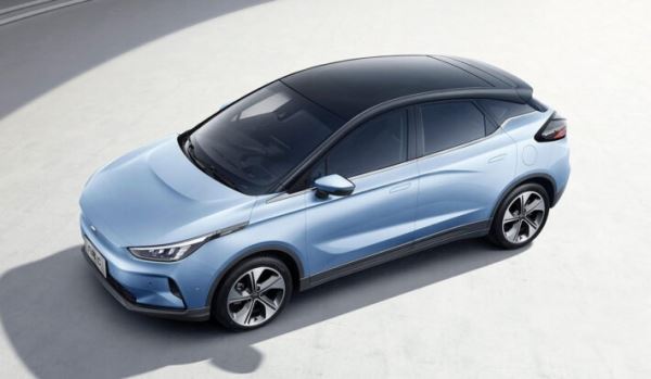 В Белоруссии начались продажи нового электрического хэтчбека Geely Geometry C