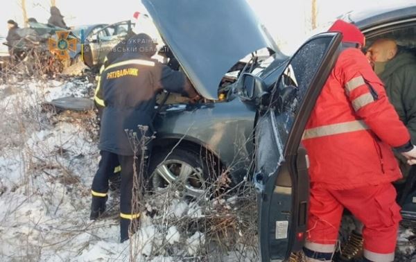 Возле Харькова произошло тройное ДТП, есть жертвы